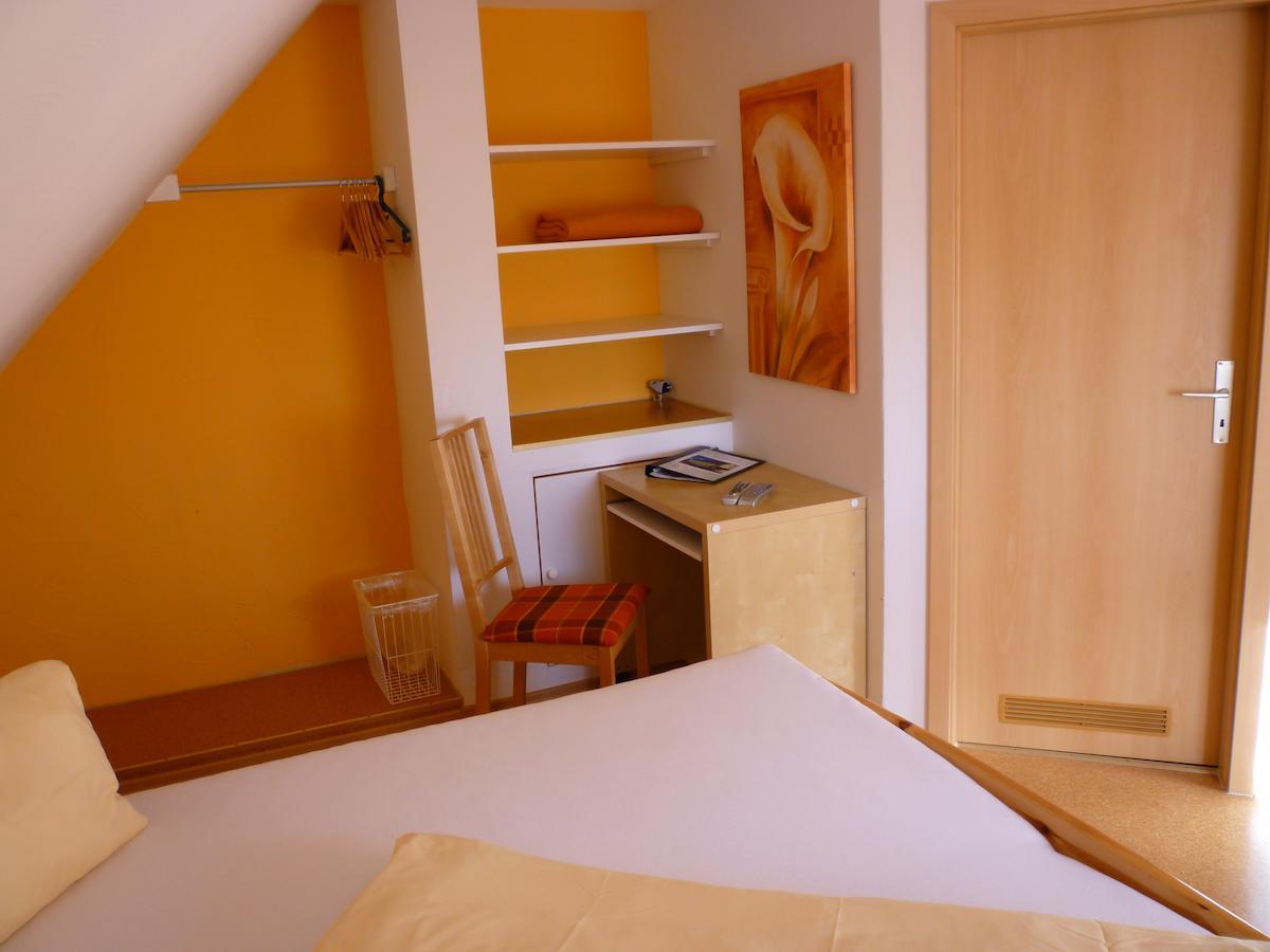 Gasthof Hotel Traube Oberndorf am Neckar ภายนอก รูปภาพ